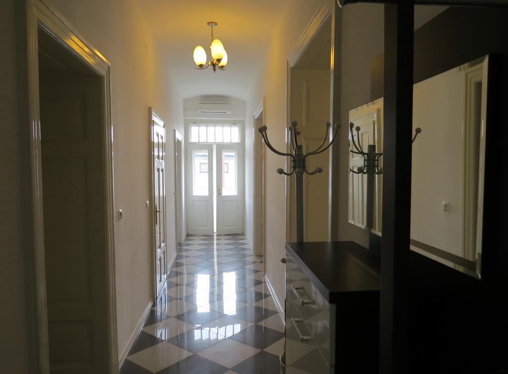Apartment Kamelija Opatija Rum bild